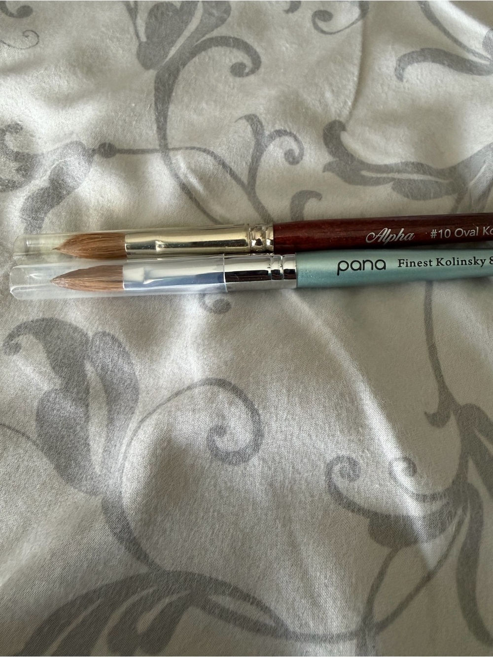 2 kolinksy acrylic brushes